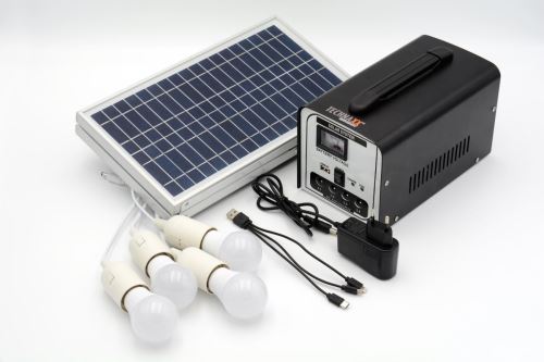 Technaxx TX0606 Solární nabíjecí stanice, panel 18W + baterie SLA 12V/7000mAh s LED žárovkami TX-200 5009